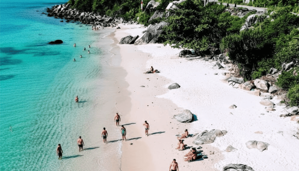 Bai Chong Beach is known for its clear blue waters, making it a top spot for diving and coral viewing on Cham Island